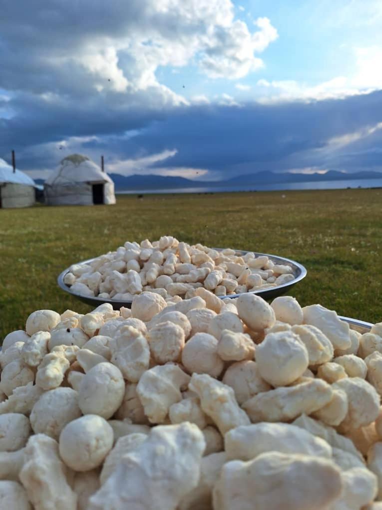 Hotel Zalkar Yurt Camp Song-Kul Exterior foto