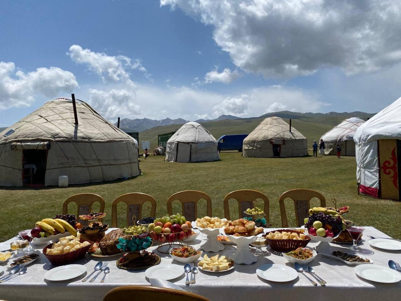 Hotel Zalkar Yurt Camp Song-Kul Exterior foto