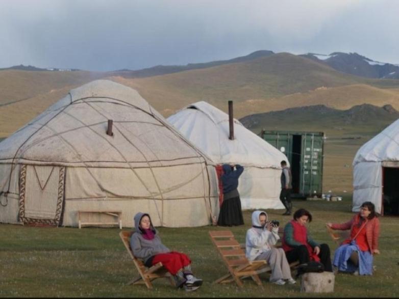 Hotel Zalkar Yurt Camp Song-Kul Exterior foto